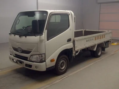 Toyota Dyna — фото