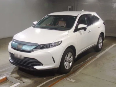 Toyota Harrier — фото