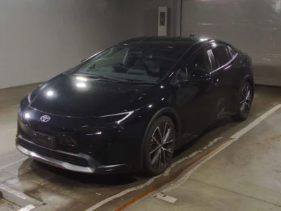 Toyota Prius — фото
