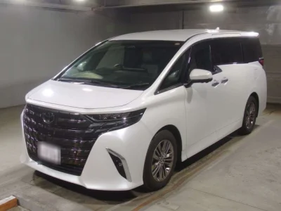 Toyota Alphard — фото