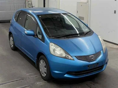 Honda Fit — фото