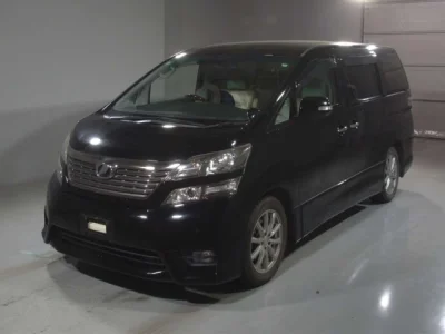 Toyota Vellfire — фото