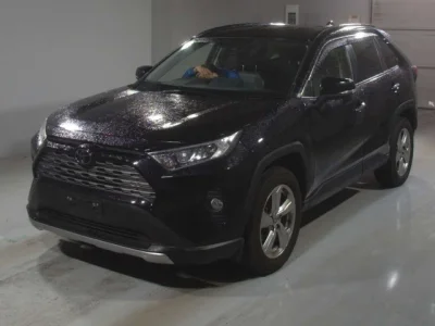 Toyota RAV4 — фото