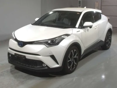 Toyota C-HR — фото