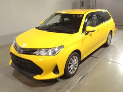 Toyota Corolla Fielder — фото