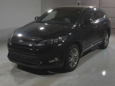 Toyota Harrier — фото