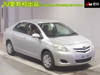 Toyota Belta — фото