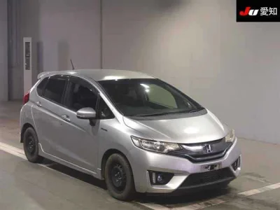Honda Fit — фото