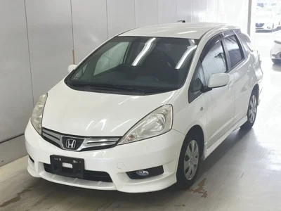 Honda Fit Shuttle — фото