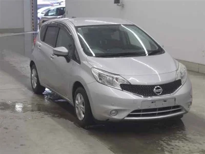 Nissan Note — фото