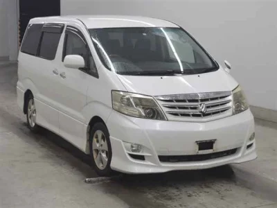 Toyota Alphard — фото