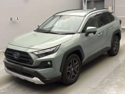 Toyota RAV4 — фото
