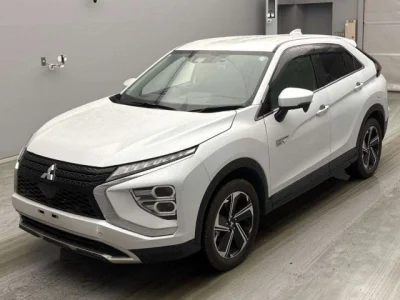 Mitsubishi ECLIPSE CROSS — фото