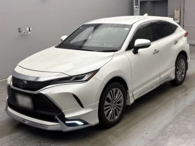 Toyota Harrier — фото