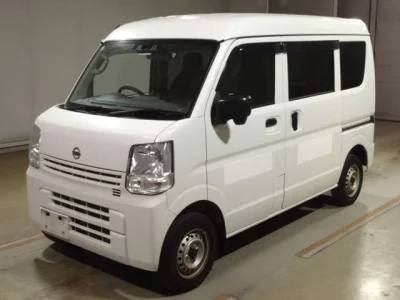 Nissan NV100 Clipper — фото