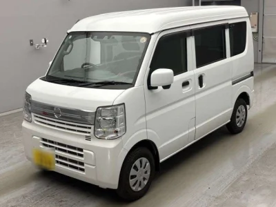 Nissan NV100 Clipper — фото