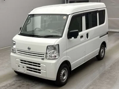 Nissan NV100 Clipper — фото