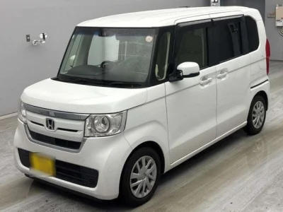 Honda N-Box — фото
