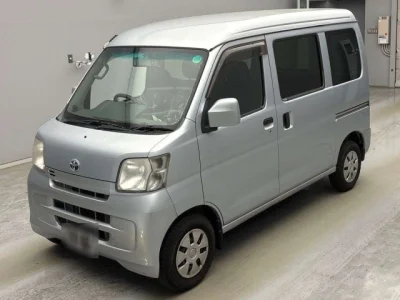 Toyota Pixis Van — фото