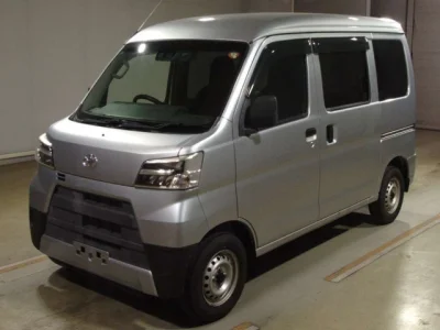 Toyota Pixis Van — фото