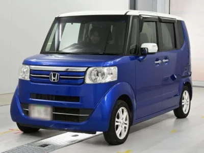 Honda N-Box — фото