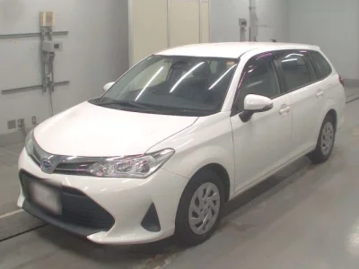 Toyota Corolla Fielder — фото