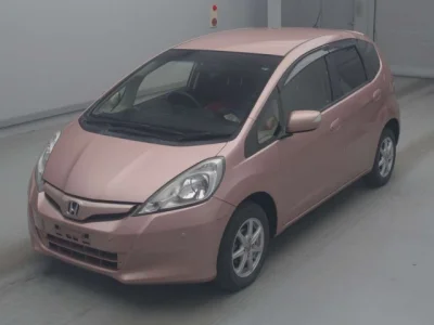 Honda Fit — фото