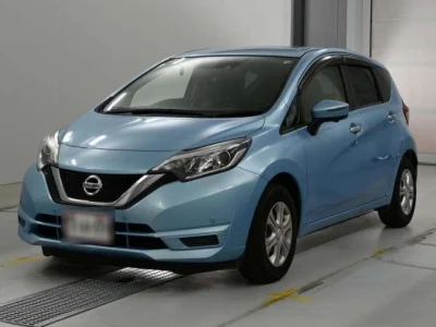 Nissan Note — фото