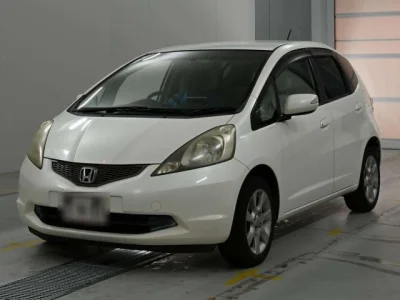 Honda Fit — фото