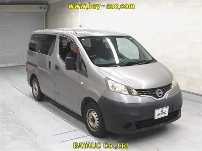 Nissan NV200 — фото