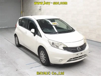 Nissan Note — фото