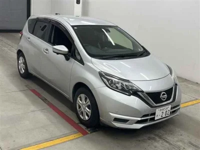 Nissan Note — фото