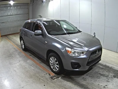 Mitsubishi RVR