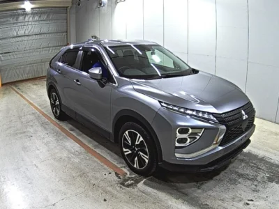 Mitsubishi Eclipse Cross — фото