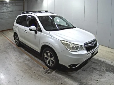 Subaru Forester — фото
