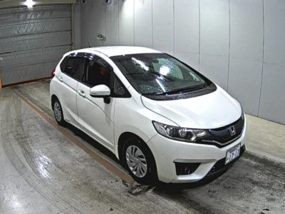 Honda Fit — фото