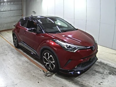Toyota C-HR — фото