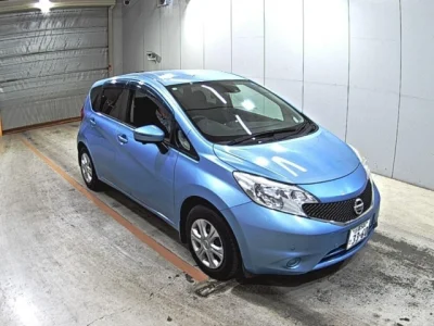 Nissan Note — фото