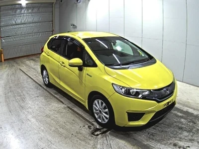 Honda Fit — фото