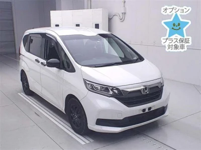 Honda Freed — фото