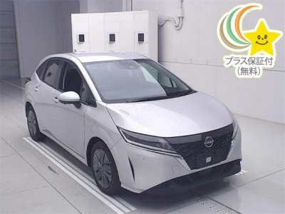 Nissan Note — фото