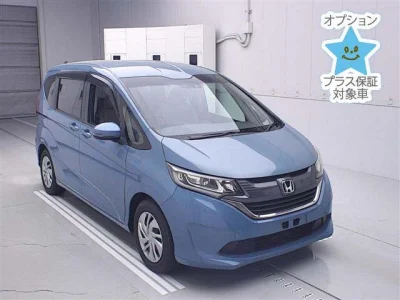 Honda Freed — фото