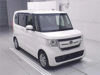 Honda N-Box — фото