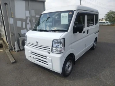 Nissan NV100 Clipper — фото