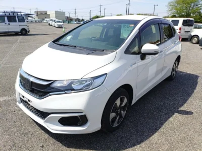 Honda Fit — фото