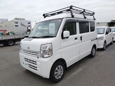 Nissan NV100 Clipper — фото