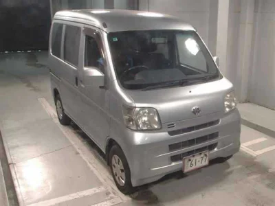 Toyota Pixis Van — фото