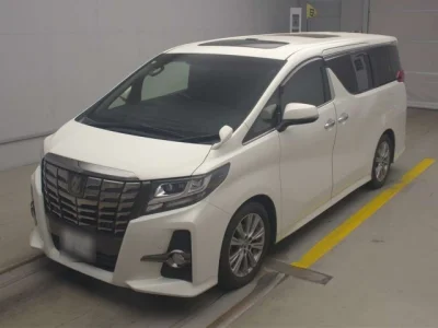 Toyota Alphard — фото
