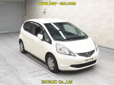 Honda Fit — фото