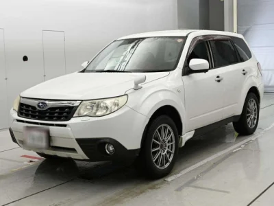 Subaru Forester — фото